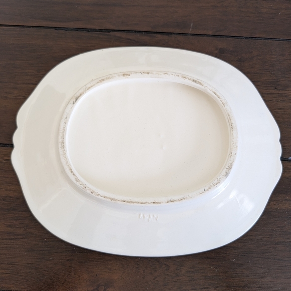 Vintage Mid-century Ceramic Serving Platter With Floral Details - Picture 4 of 8